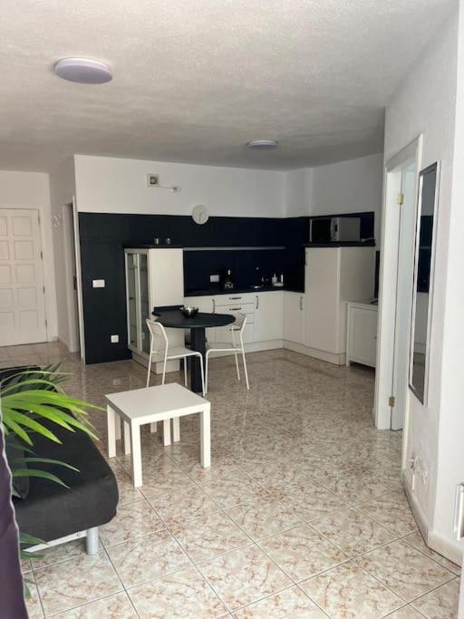 Heyhome Lynn 306 Los Cristianos  Extérieur photo